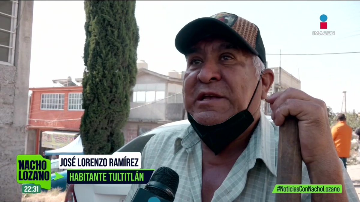 “Ya estamos hasta la madre de este maldito gobierno”, vecinos de la rebautizada colonia “Cuarta Transformación” en #Tultitlán, #Edomex, se rebelaron por los cambios y se enfrentaron con policías municipales. Los elementos lanzaron gas lacrimógeno que alcanzó a dos niñas: