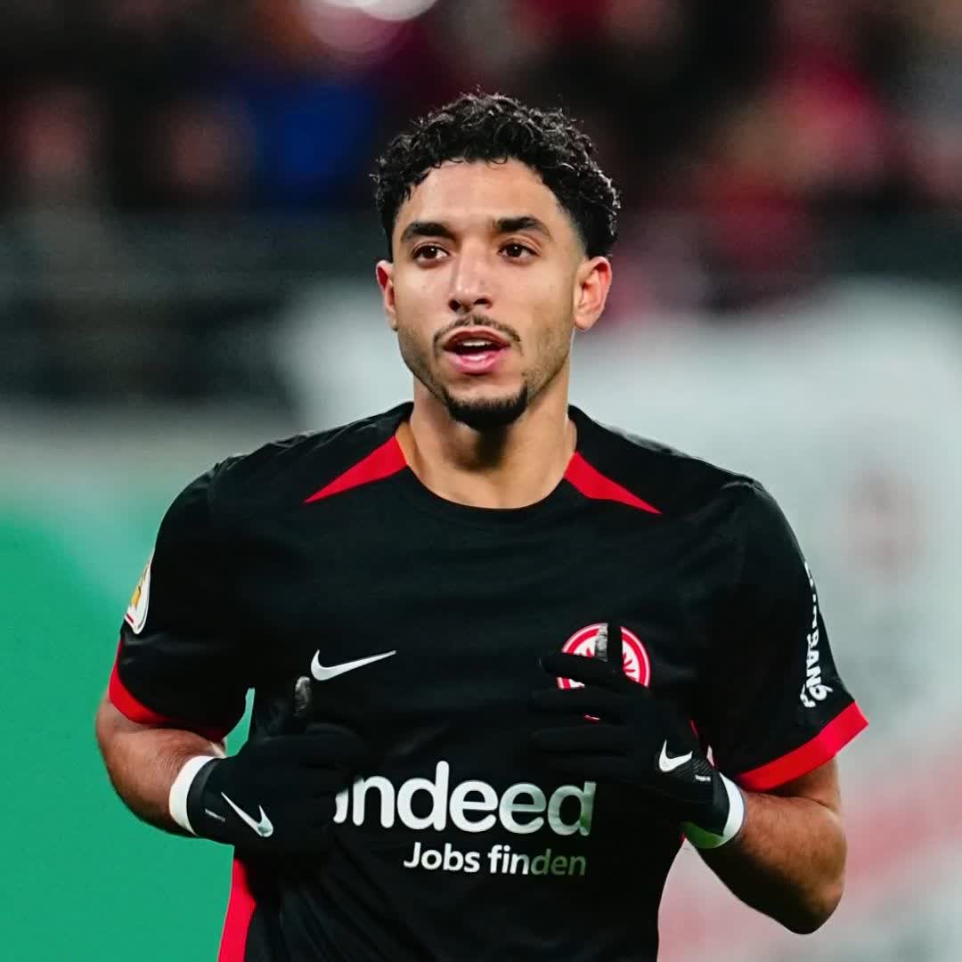 BREAKING: Eintracht Frankfurt have now been informed that Manchester City want to sign Omar Marmoush immediately 🚨
