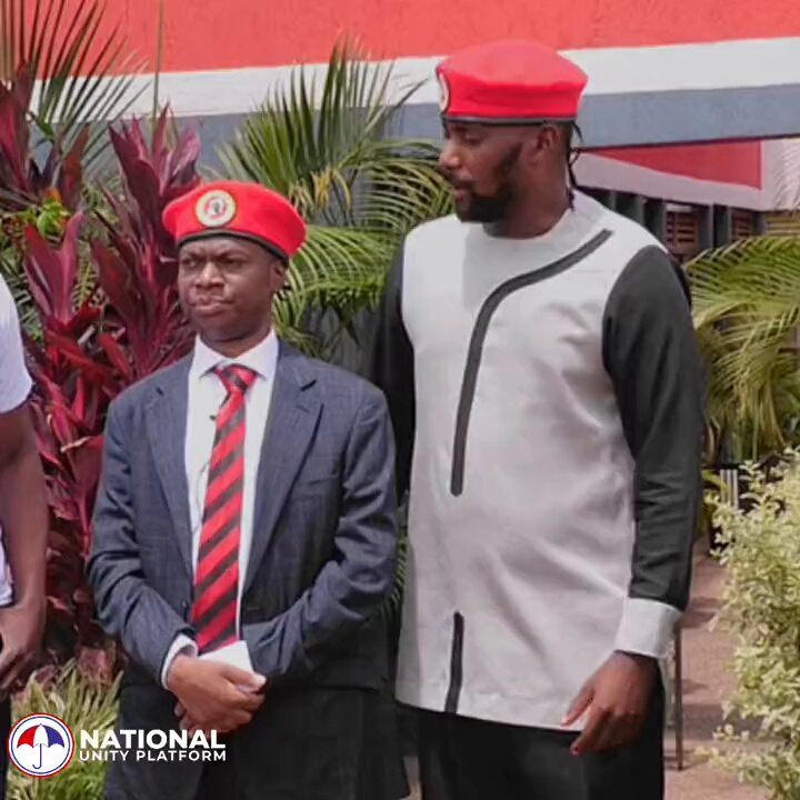 #TBT When Hon. Ssegirinya Muhammad (RIP) reconciled with csl: Alex Waiswa Mufumbiro after a slight misunderstanding. Regime apologists don’t want to show this reconciliation moment but they are fueling division at a somber time.