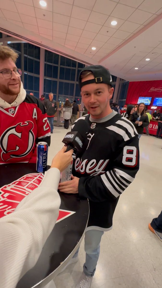 hmmm..devils fans were struggling to say something nice about the rangers👀