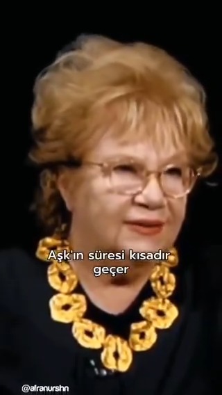 Büyülenerek izledim...