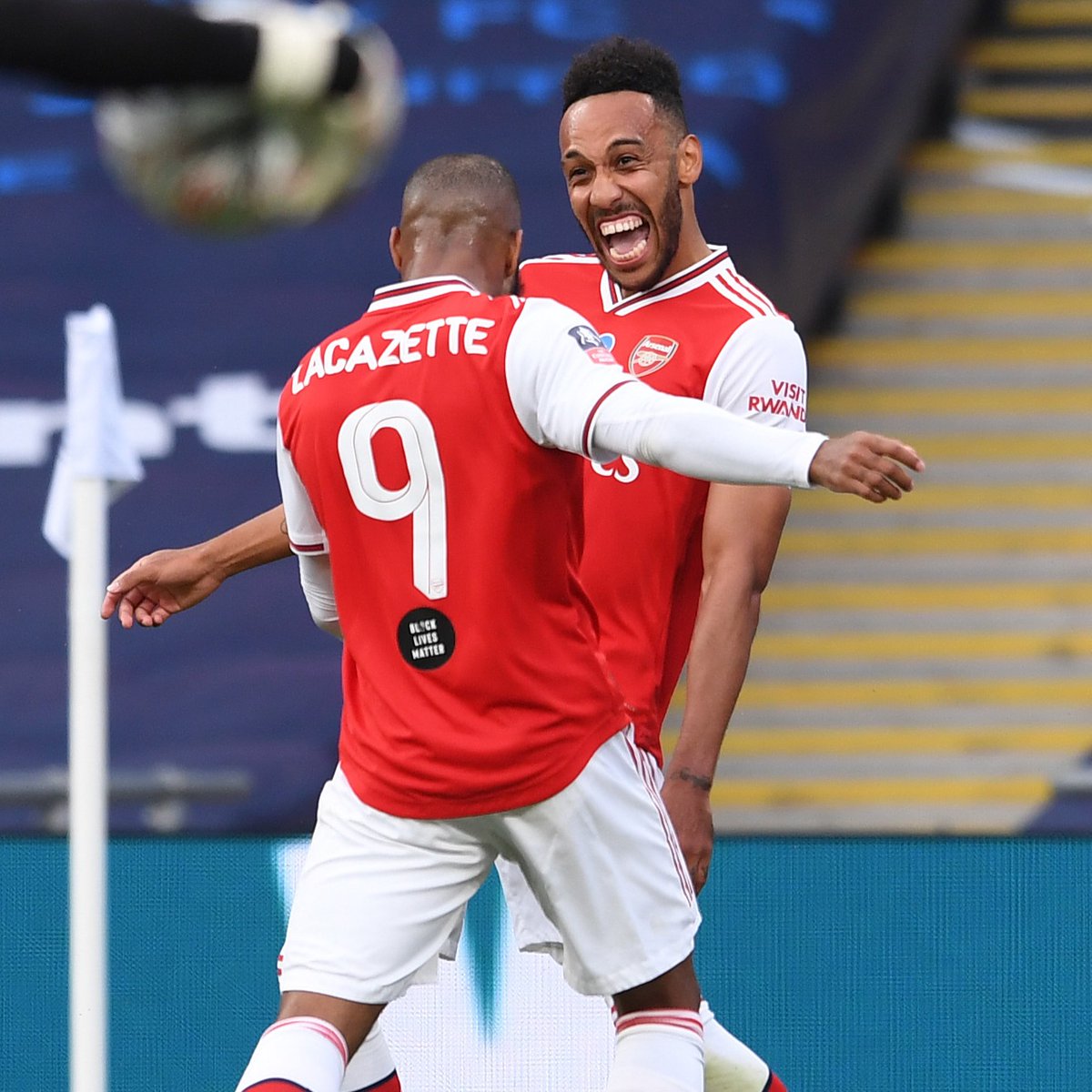 Aubameyang in the FA Cup 🔥