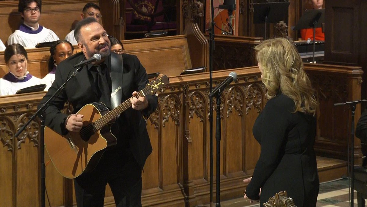 WATCH: Garth Brooks and Trisha Yearwood perform "Imagine" at the funeral of former President Jimmy Carter in Washington