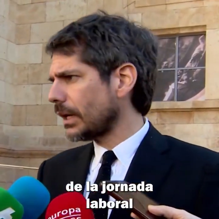 Un Gobierno progresista no puede ceder a las presiones de la Patronal frente a una reclamación mayoritaria como es la reducción de la jornada laboral. Los pactos están para cumplirse y en Sumar seguiremos trabajando hasta conseguirlo.