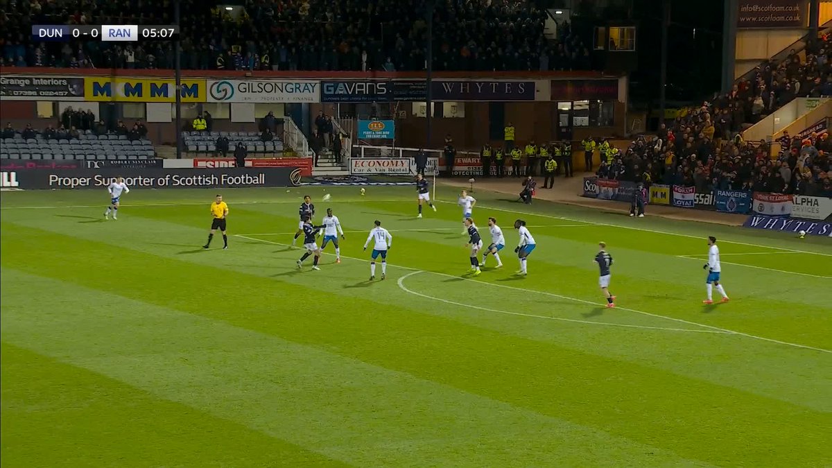 🎙️ “Dundee have the lead inside six minutes!” Oluwaseun Adewumi fires the hosts ahead against Rangers! ⬇️