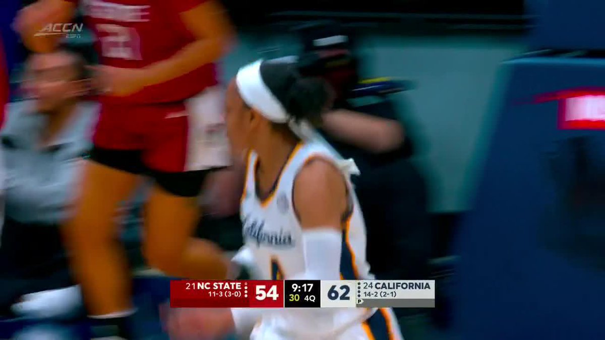 😱 🤯 😱 ESPN Top 10 play right there! #LevelUp|#SCTop10