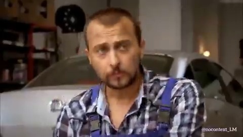 Sohbet edecek konu açmaya çalışıyorumdur;
