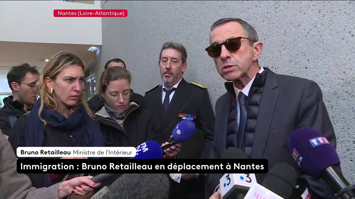 🔴🗣 - "Nous voulons reprendre le contrôle de l'immigration" Bruno Retailleau, ministre de l'Intérieur, est en déplacement à Nantes. Il réaffirme son souhait de contrôler davantage l'immigration dans le pays. 📺#franceinfo #canal27
