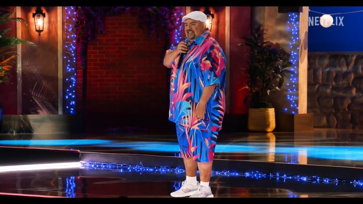 when you know you're in a good hotel 🎤 Gabriel Iglesias: Legend of Fluffy is now playing only on Netflix