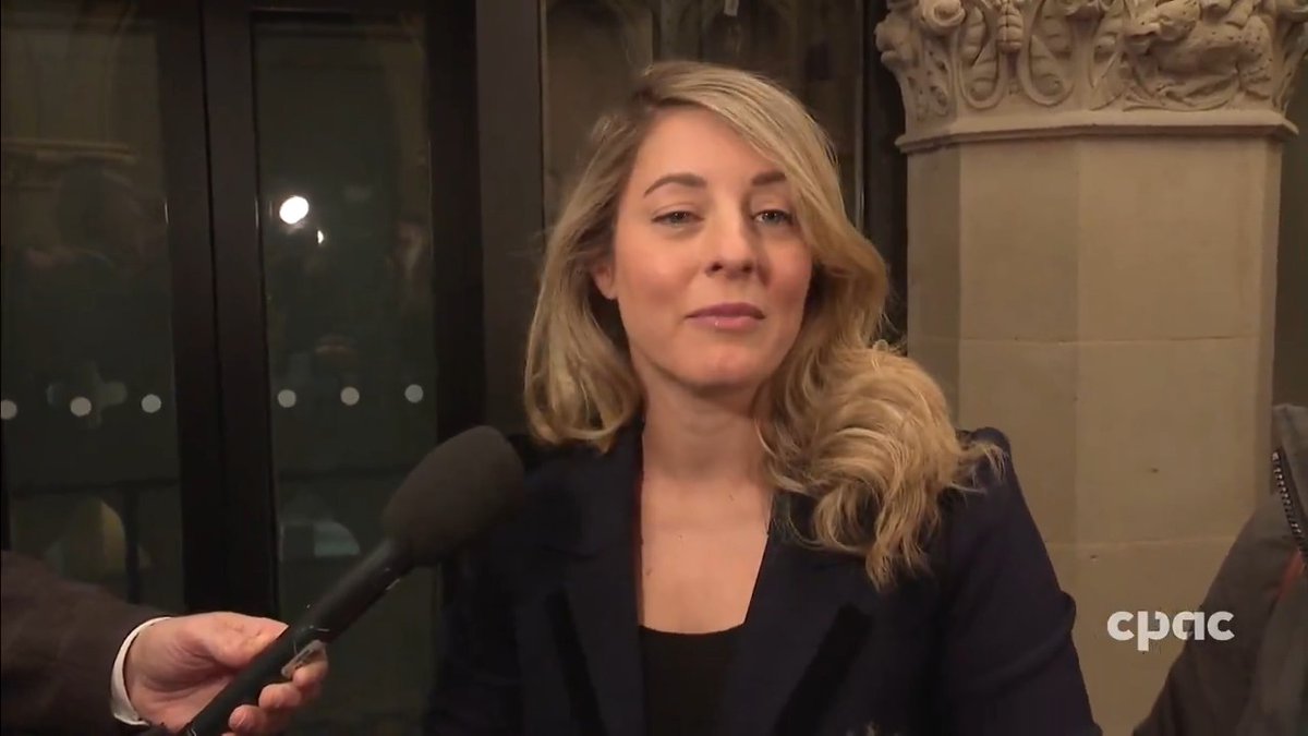 "The reality is I can't do both," Foreign Minister Mélanie Joly told reporters in Ottawa as she announced her decision not to run for the Liberal leadership, citing the need to focus on the government's response to U.S. President-elect Donald Trump's tariff threats. #cdnpoli