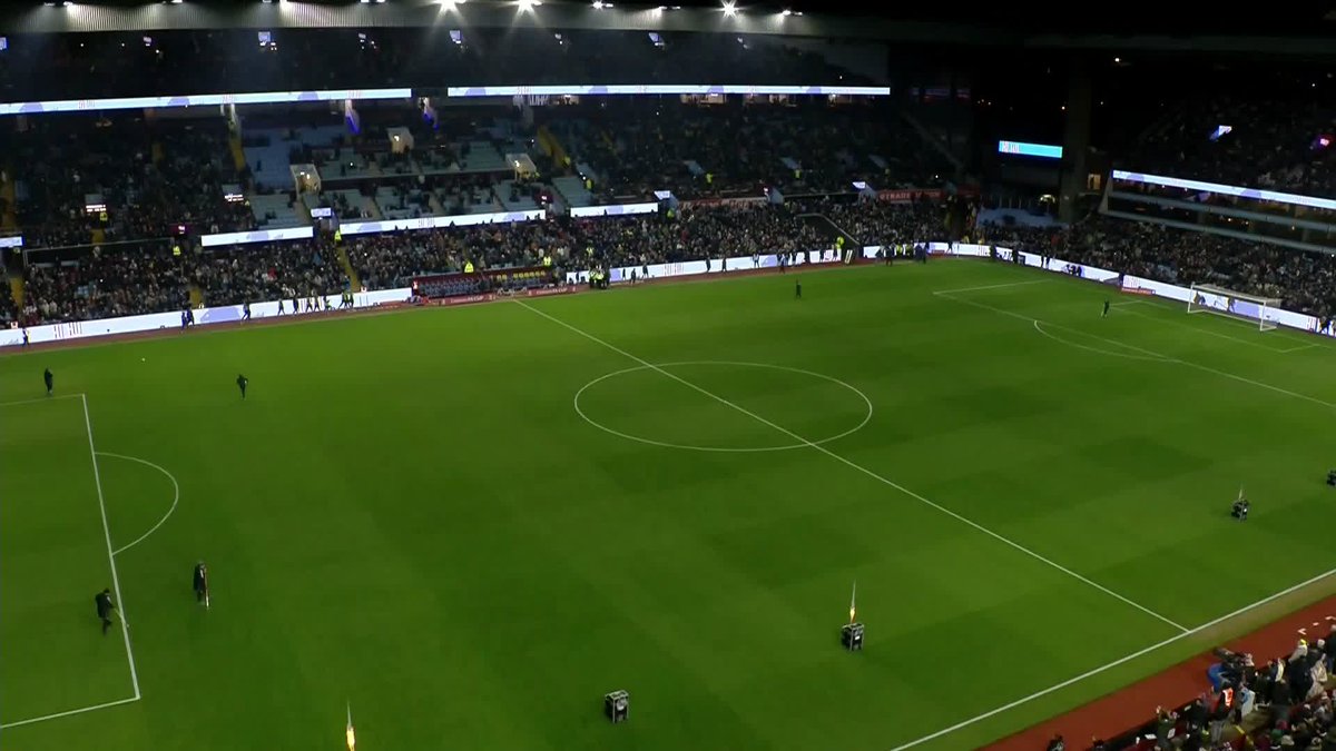 Light shows before a football match, yes or no? 🤔