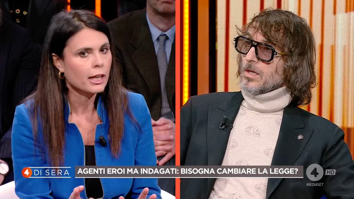 "È singolare che ci sia questa idea che la Sinistra sia contro le Forze dell'Ordine" Cosa ne pensate? Ne stiamo parlando a #4disera in diretta su #rete4 e in streaming su Mediaset Infinity
