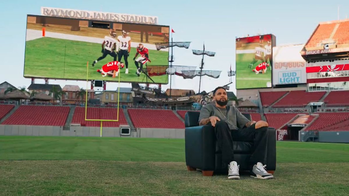 "It's the name of the game... Getting in the end zone." 🙌 Mike Evans breaks down his most memorable touchdowns 🎥