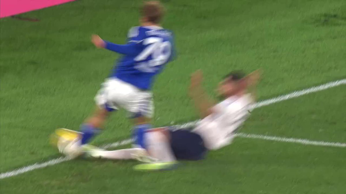 ⚠️🇦🇷 Nico Paz salió LESIONADO a los 16 minutos de partido por este PATADÓN de Gigot.