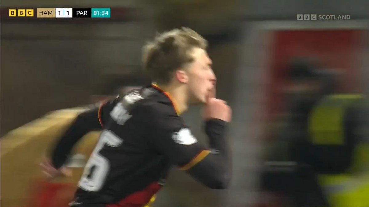 Is that to be the winner!? 🤯 Ben Stanway makes it 2-1 to Partick Thistle FC with an absolute scorcher 🔥