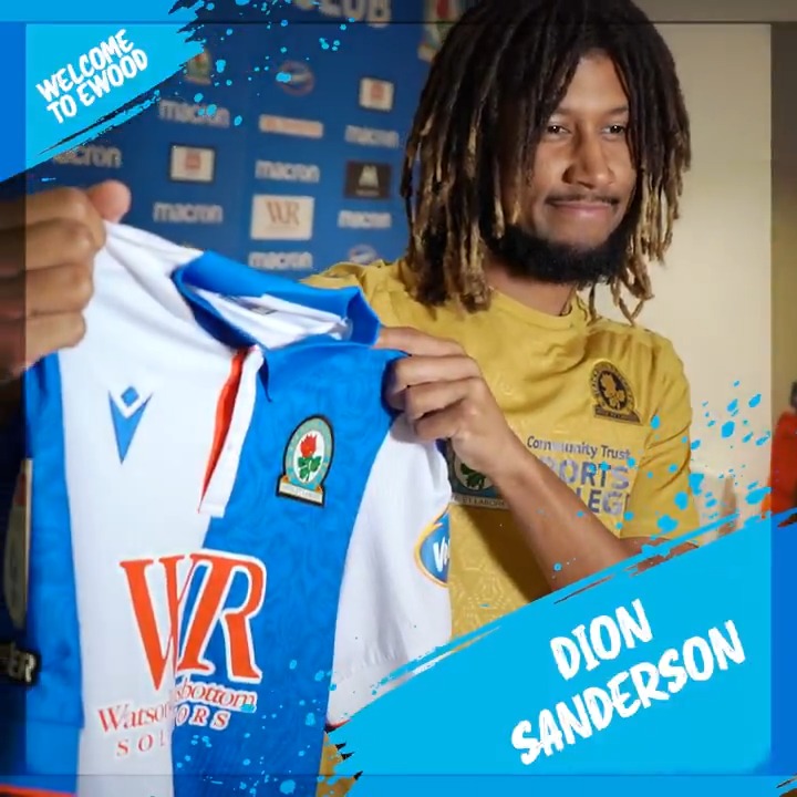 ✍️ Sanderson signs! #Rovers 🔵⚪️