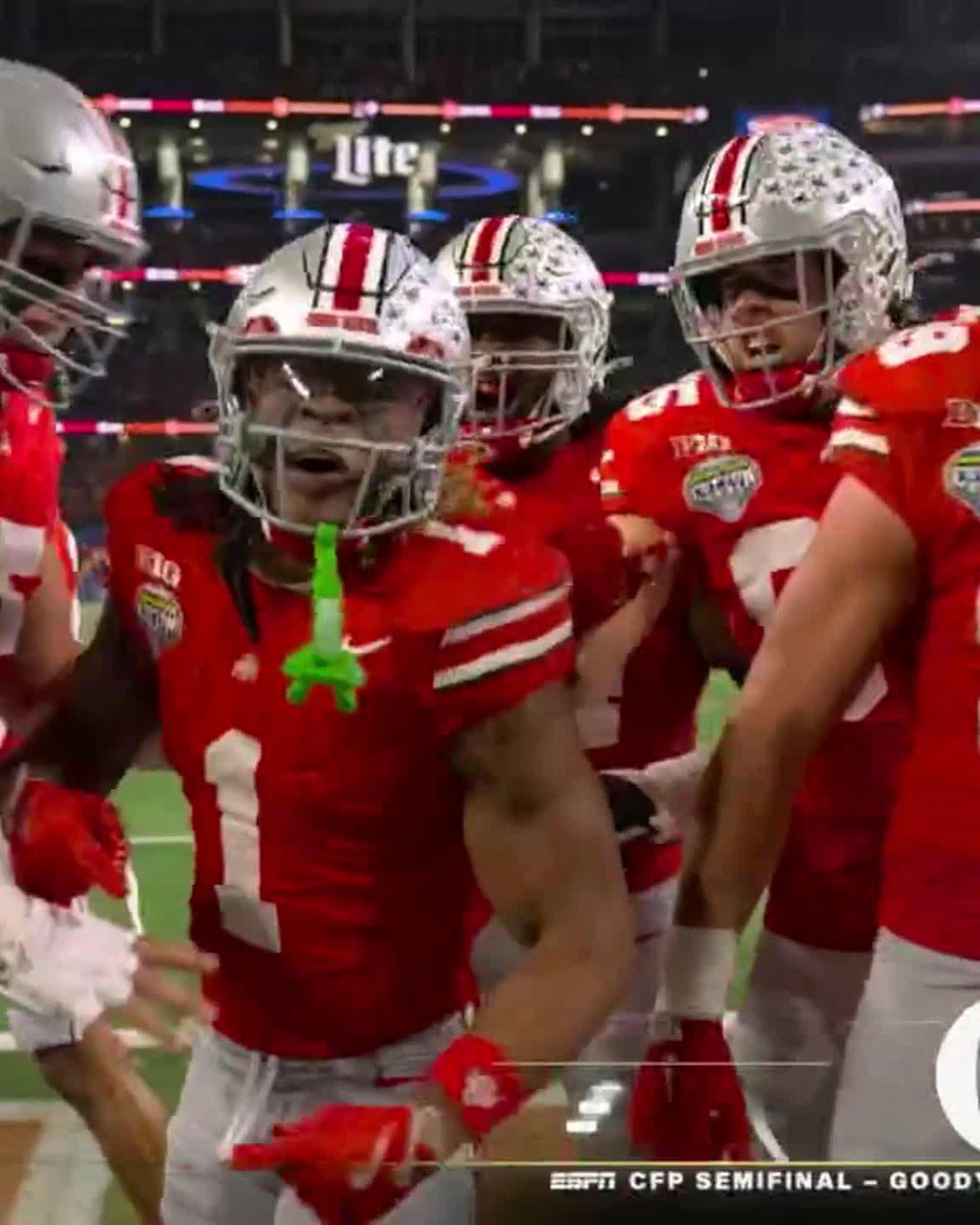 Ohio State strikes first‼️ Judkins powers his way in for six 😤