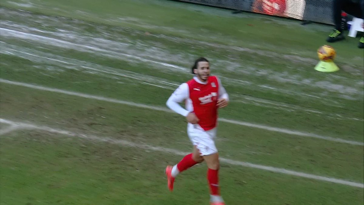 Come for the goal, stay for the celebration 🕺 Sam Nombe for Rotherham United!