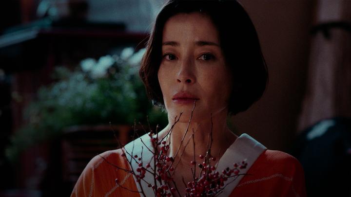 The opening credits of Hirokazu Kore-eda's ASURA. Starring Rie Miyazawa, Machiko Ono, Yu Aoi, and Suzu Hirose. In 1970s Tokyo, four distinct sisters uncover their aging father's affair, causing their happy facades and bottled-up emotions to slowly unravel.