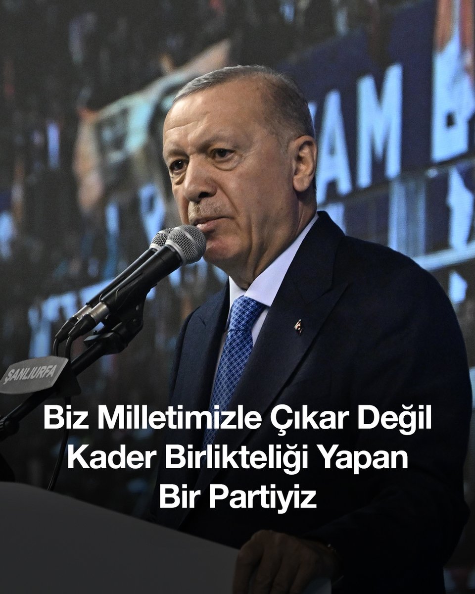 Bizde muhalefetin yaptığı gibi millete kırılma, darılma, küsme olmaz. Biz gönüller yapmaya, gönüller kazanmaya çalışan bir hareketiz. Biz milletiyle çıkar değil, kader birlikteliği yapan bir partiyiz.