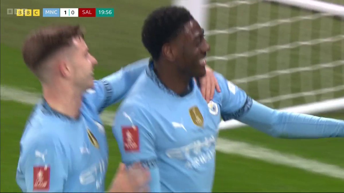 A special moment for Divin Mubama as he marks his Man City debut with a goal! 🩵 #MCISAL #BBCFootball