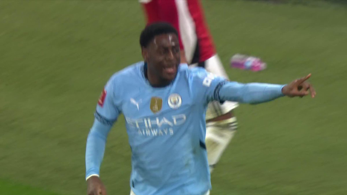 DEBUT GOAL. DIVIN MUBAMA. 😍 🎥 Emirates FA Cup