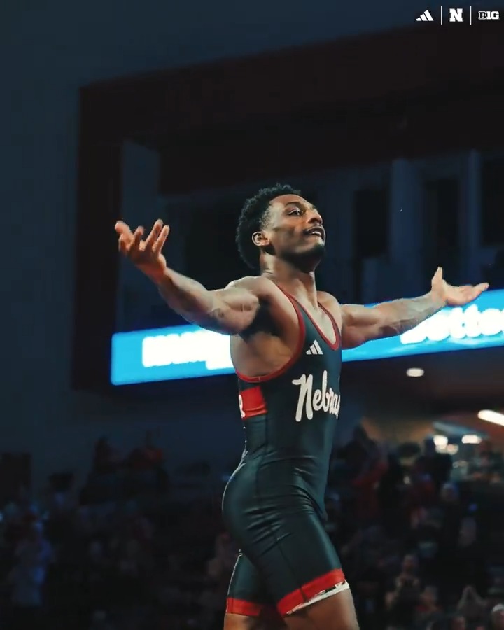 .Antrell Taylor had The Bob rockin' 😮‍💨 #ToughTogether | #GBR