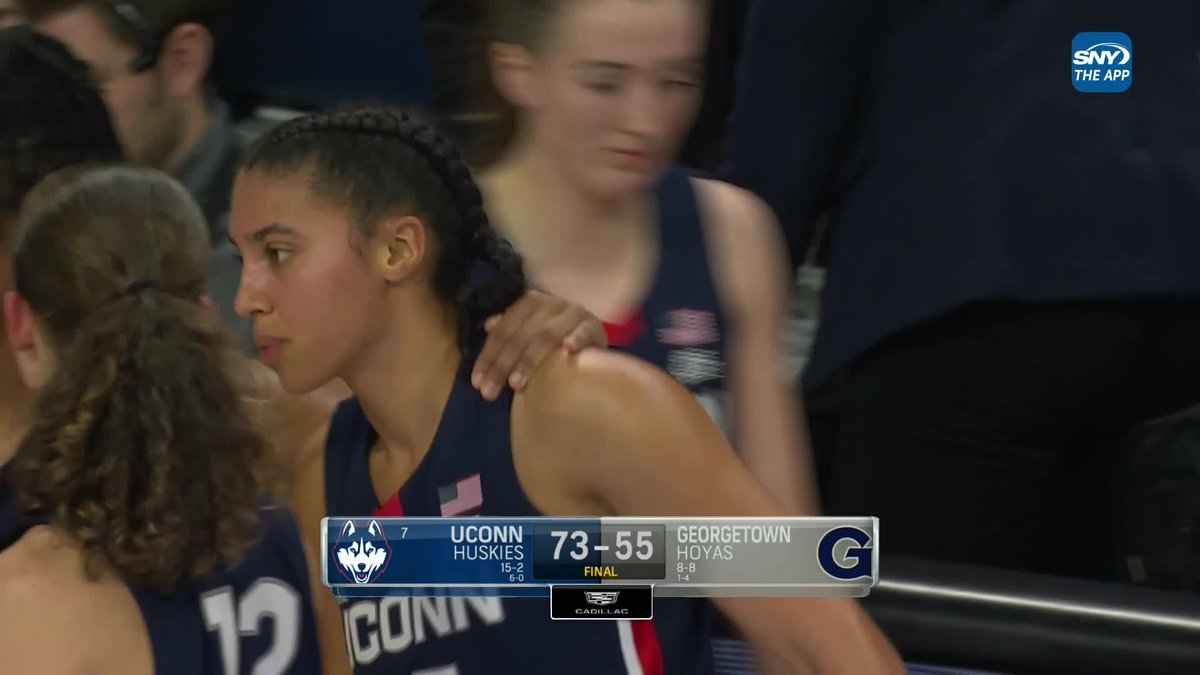 21 points ✅ KK Arnold video ✅ A complete day for Azzi Fudd 🤝
