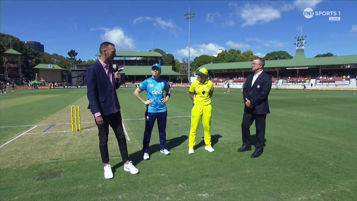 Australia win the toss and Alyssa Healy decides to bowl first 🏏 Heather Knight says she would have too 👀 📺 Watch #AUSvENG on TNT Sports & discovery+ UK