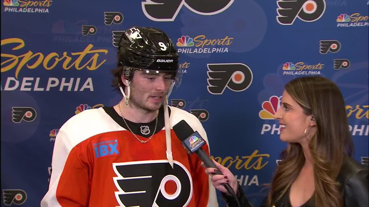 "The building is bumping...Most supportive fans in the league." #ANAvsPHI | #LetsGoFlyers