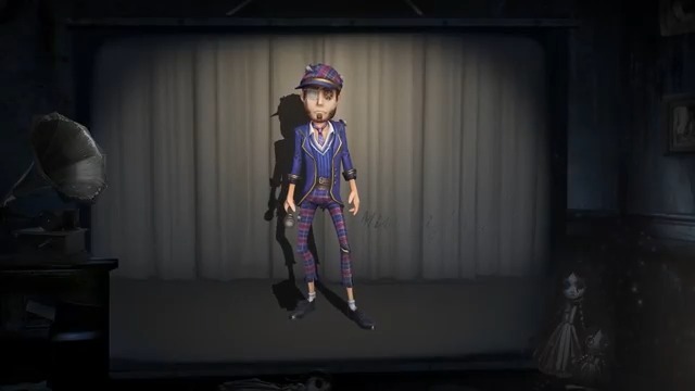 チェックの帽子が似合うピアソンさん! でもさっき校内放送呼び出されてたの。 悪い顔をしてるけど… 宿題はちゃんと提出しなきゃダメなの! 象牙の塔シリーズ新衣装は 60エコーで入手できてとってもお得♪ 1月16日の実装をお楽しみに! こらー!廊下チェイスは厳禁なの! #IdentityV #第五人格