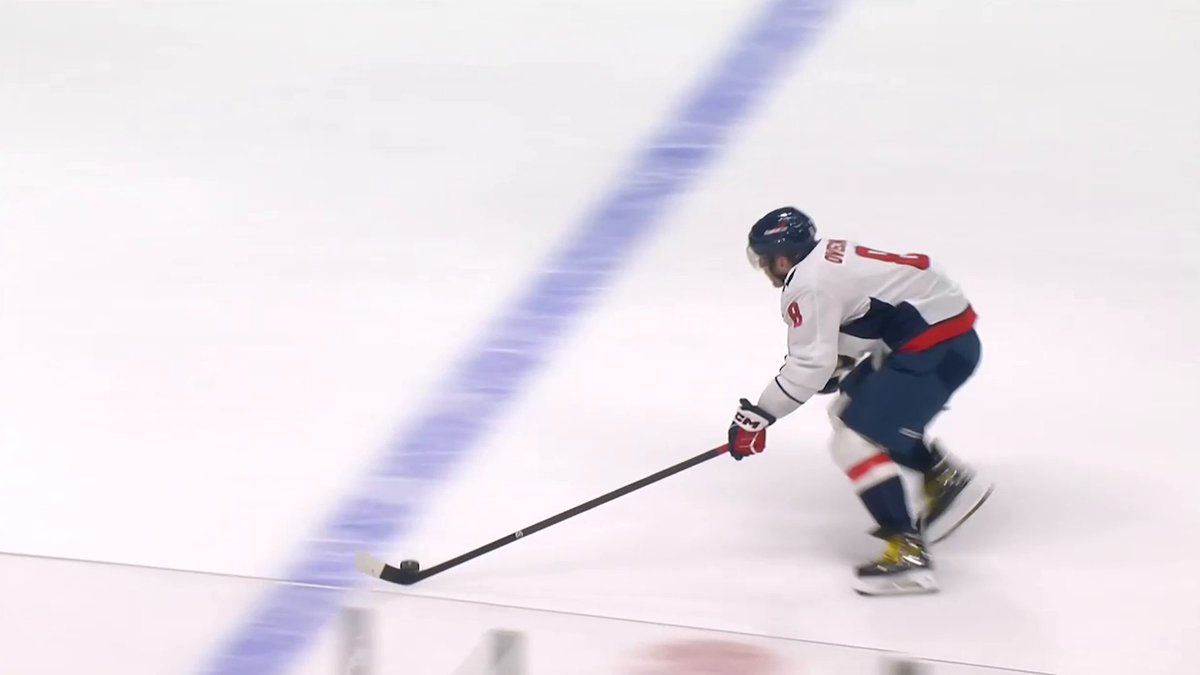 22 TO GO! 🚨 Alex Ovechkin has his 20th goal of the season and is 22 goals away from breaking Wayne Gretzky's all-time goals record!