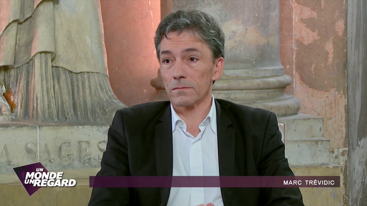 #BoualemSansal « Ça fait plaisir d’avoir vu Bachar renversé, j’aimerais voir le régime algérien renversé. Qu’on ne nous dise pas que ce n’est pas une dictature (..) Des gens qui mettent un écrivain en prison, c’est n’importe quoi. » Marc Trévidic Rebecca Fitoussi Public Sénat #umur