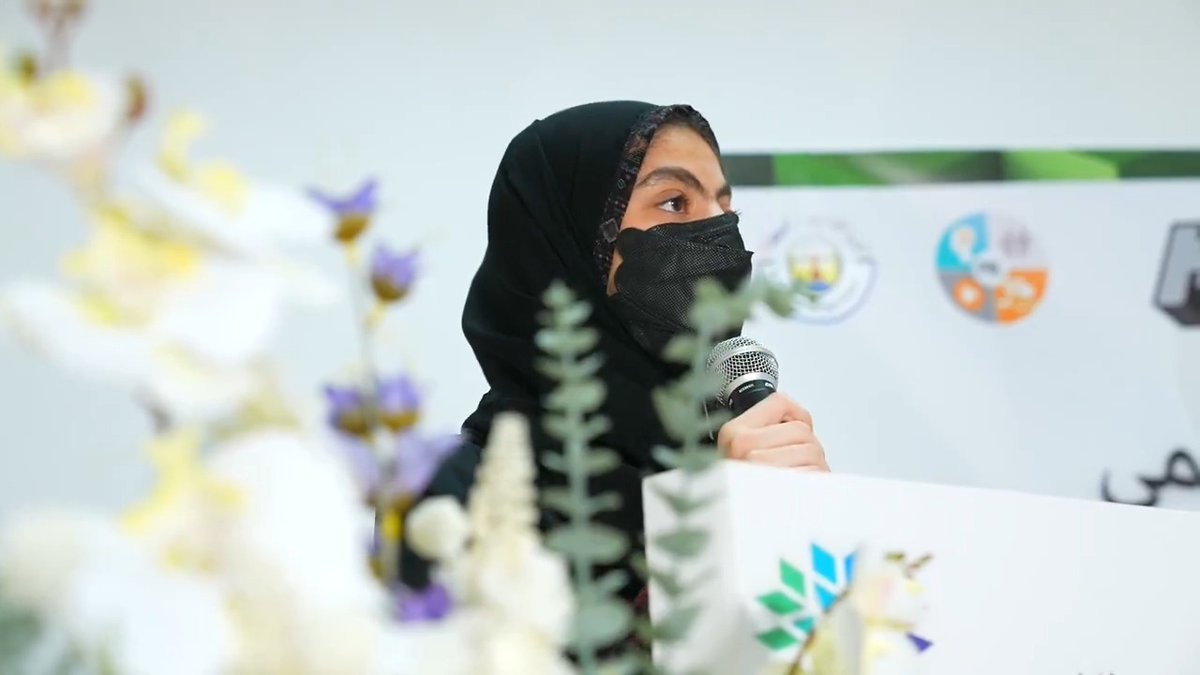 من التردد إلى التميز.. الطالبة نورة -بفضل البيئة المدرسية المحفزة- تجاوزت التحديات، واكتسبت ثقتها بنفسها، وأبهرت الجميع بحضورها. قصة نجاح من الثانوية الثالثة بجدة، تُجسد أثر التعليم النوعي. #حكايات_تميز