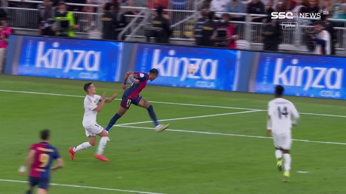 هدددددف!⚽️ عرضية رائعة من كوندي ورأسية رافينها تمنح البرشا ثالث الأهداف 🤯🔥⚽️ برشلونة 3 × 1 ريال مدريد #السوبر_الإسباني_بجدة #برشلونة_مدريد | #SSC