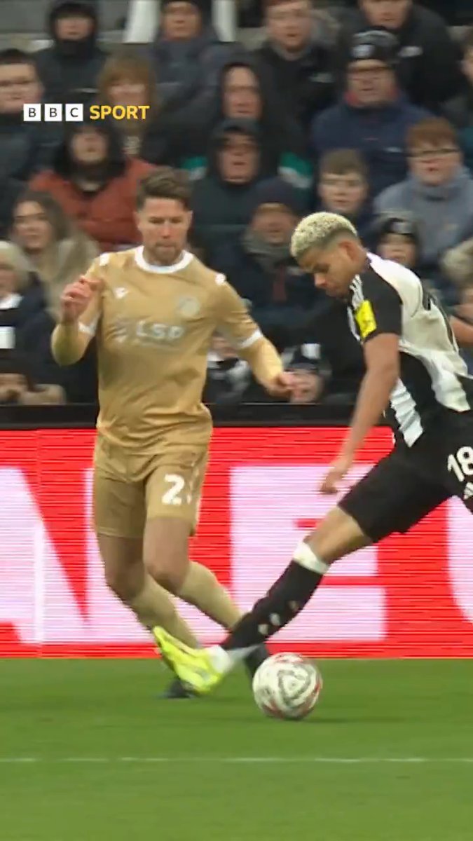 William Osula's first ever goal for Newcastle was very special... 🤩 #BBCFootball #FACup #BBCFACup