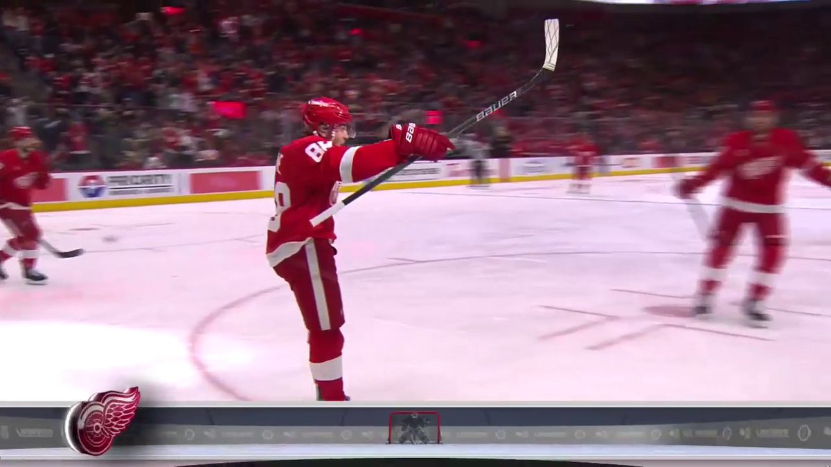 IT'S 4-0?!?! We're only 7:53 into this game! 😳 🇺🇸: @NHLNetwork 🇨🇦: Sportsnet or stream on Sportsnet+ ➡️