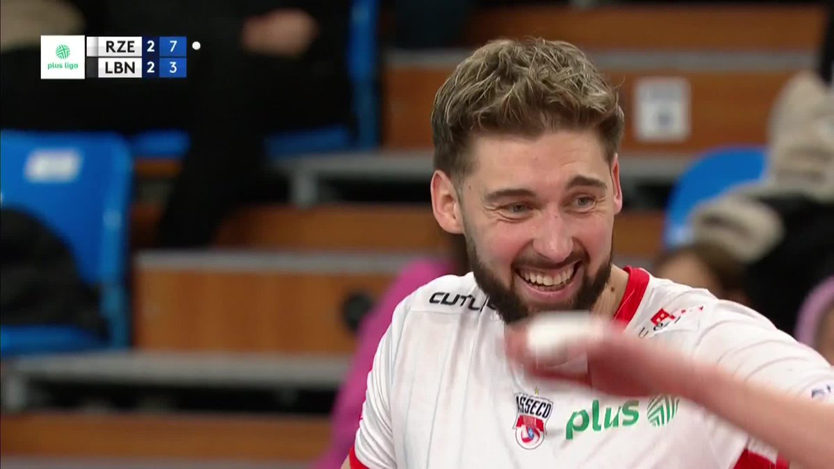 Oops! 😂😜 📺Watch the #PlusLiga 🇵🇱 on VBTV: 🏐 #Volleyball #Siatkowka