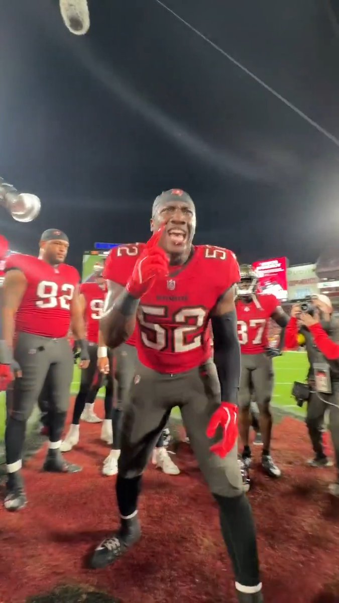BUCS ARE FIRED UP. 📺: #WASvsTB on NBC 📱: Stream on NFL+ + Peacock