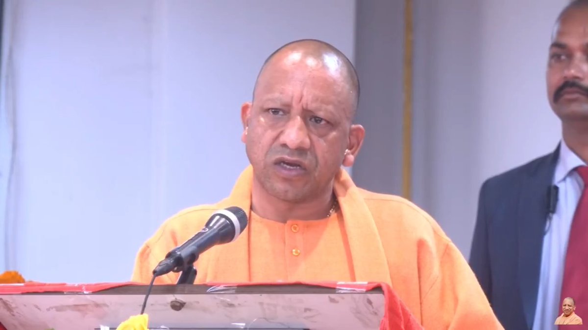 भारतीय मनीषा ने कर्तव्य, सदाचार और नैतिक मूल्यों के पर्याय को ही धर्म माना है...