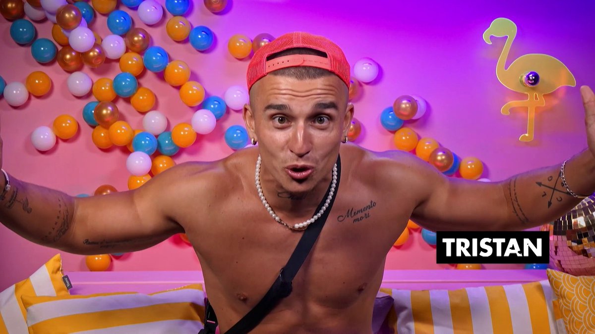 Tristan est officiellement entré dans la zone 👏👏 #FrenchieShore