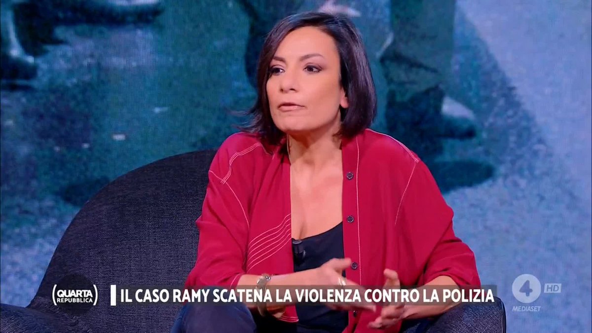 "Abbiamo visto le immagini che hanno descritto un inseguimento che non è da un Paese civile." #Oliva #quartarepubblica