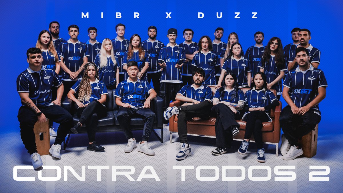 Somando estrelas em cima do peito. ★★★ Não existe nada que a gente não pode e, se tentar enfraquecer nós vamos voltar mais fortes! CONTRA TODOS 2 ft @oficialduzz