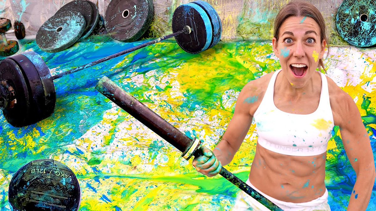 Here's how I created a painting of Dwayne Johnson by dropping barbells 🏋️‍♀️