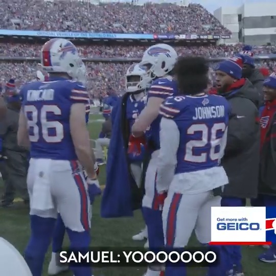 The boys just wanted to help Curtis Samuel with his touchdown celebration. 😂 @Dawson_Knox | GEICO