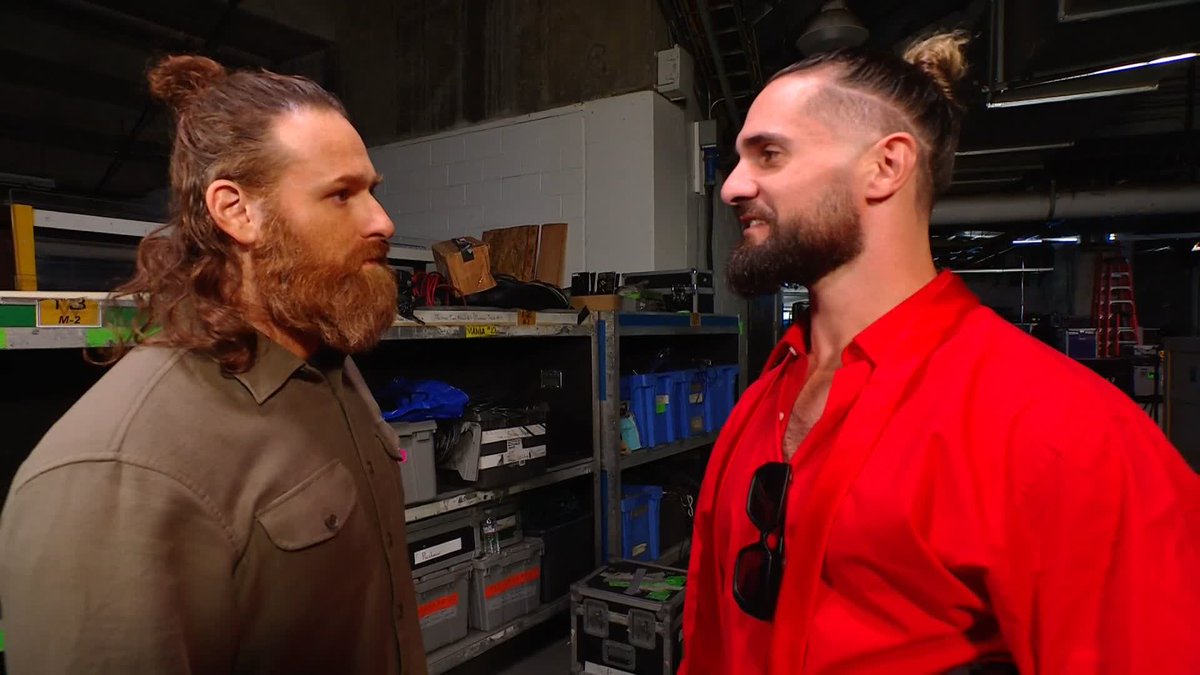 "You gonna stay helping ROMAN REIGNS or are you gonna help yourself?" #RawOnNetflix