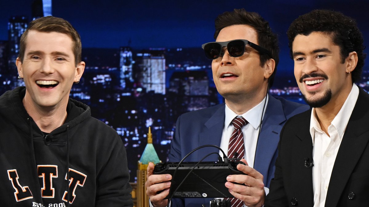 .Linus Tech Tips showcases some of the new tech unveiled at @ces 2025 to Jimmy &amp; Benito Antonio! #BadBunnyOnFallon #FallonTonight