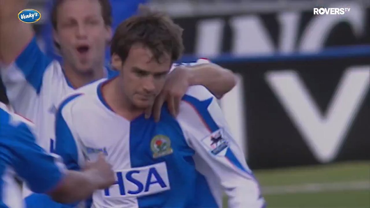 โช ๐น๐๐๐๐๐ ๐น๐๐๐๐๐
Matt Jansen kicked off the Mark Hughes era with the winning goal against tomorrow's opponents, back in 2004 ๐คฉ #ROVvPOR | #Rovers ๐ตโช๏ธ