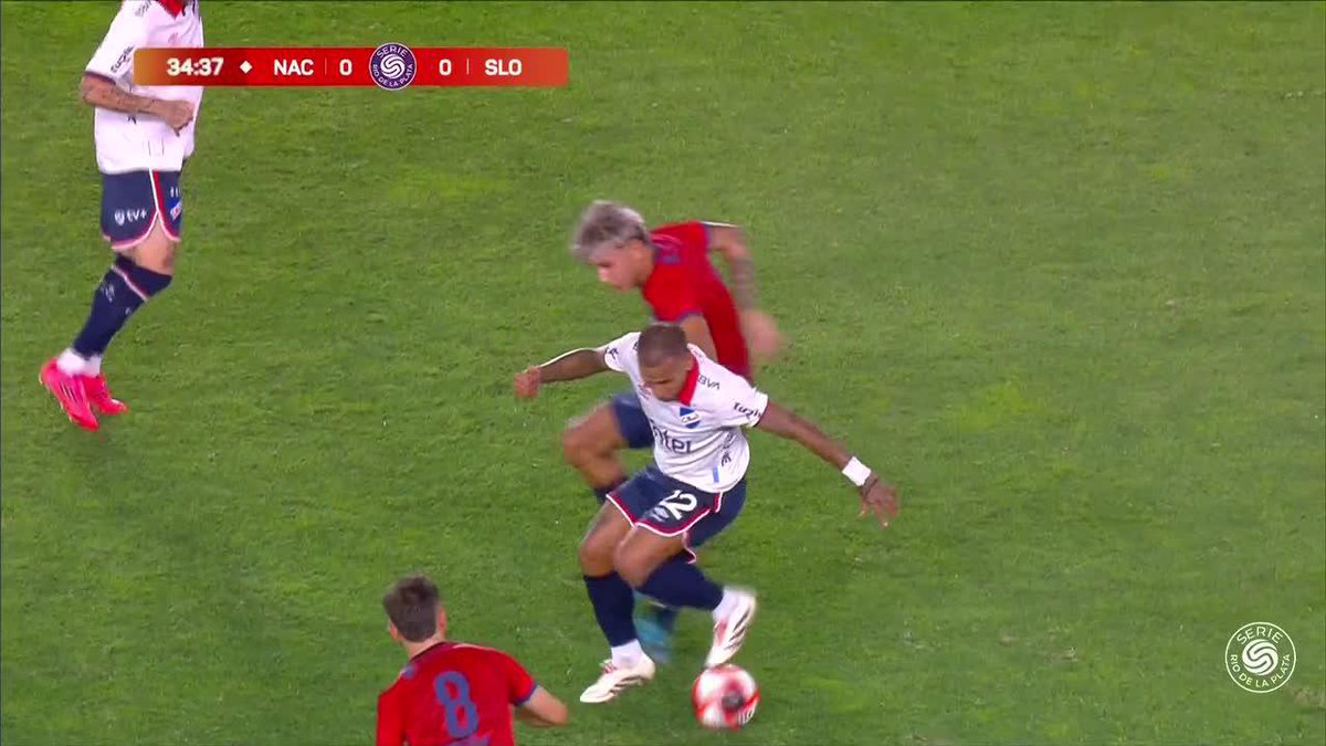 Lembra dele? Rómulo Otero agora no Nacional.