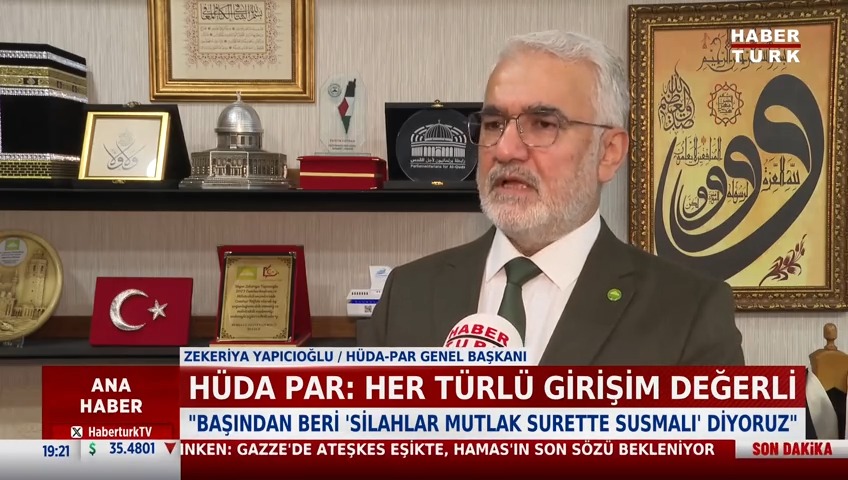 HÜDA PAR, DEM Parti ile görüşecek mi? Zekeriya Yapıcıoğlu: Silahlar mutlak surette susmalı. "Bizim kapımız herkese açık." "Kardeş olmaktan başka çaremiz yok, başka bir yolumuz yok."